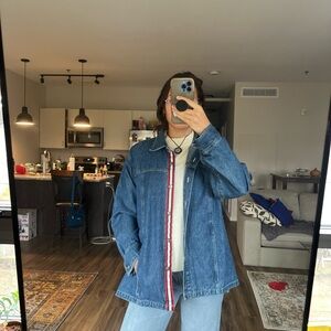 oversized vintage jean jacket size medium
